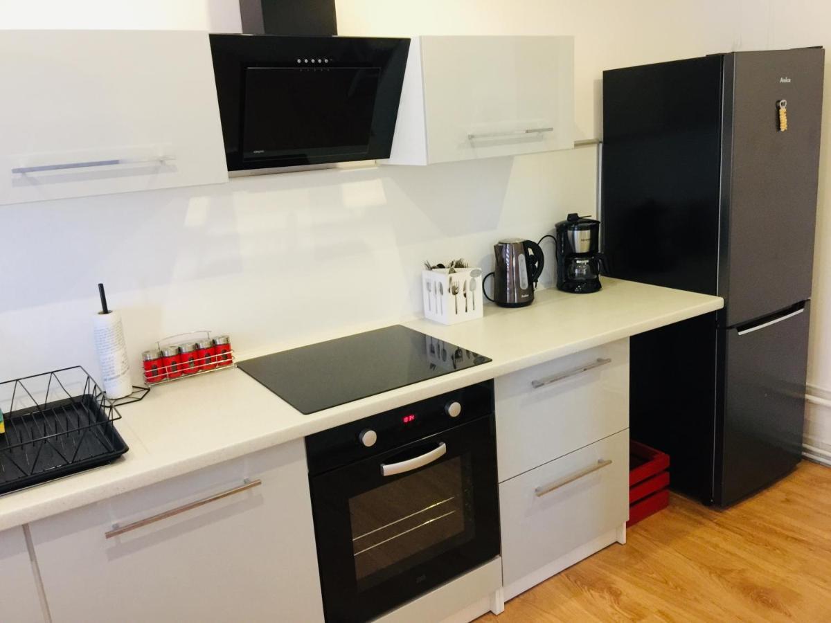 Apartament Rodzinny Z Ogrodem Cieszyn  Dış mekan fotoğraf